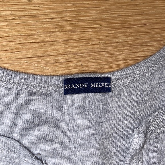 GREY BRANDY MELVILLE TOP - Picture 3 of 3